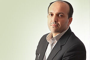 علیپور:  درآمدهای بودجه ۹۴ شفاف نیست