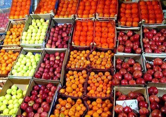 رئیس اتحادیه باغداران: قیمت موز را چند نفر گران کردند