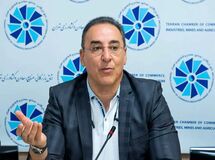 کامیون‌های ایرانی به‌دلیل استاندارد پایین اجازه خروج از مرز را ندارند
