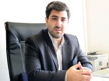 معاون وزیر سابق صنعت: اگر اقتصاد مقاومتی را دنبال کنیم؛ دیگر لازم نیست  نگران رفع تحریم‌ها باشیم