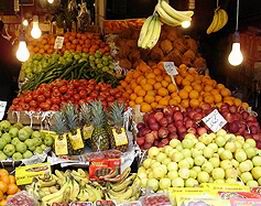 رئیس اتحادیه بارفروشان: 500 مرکز در تهران میوه دولتی توزیع میکنند
