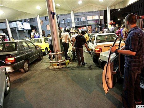 60 لیتر سهمیه بنزین بهار امشب واریز میشود