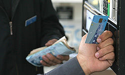 نخستین سهمیه بنزین یارانهای خودروهای سواری شارژ شد