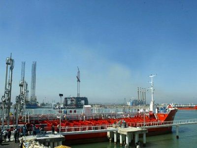 بانک مرکزی: صادرات نفت 1.7 درصد کاهش یافت