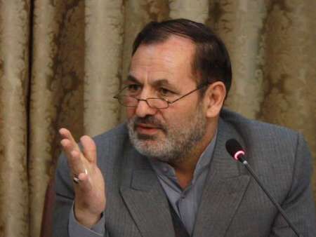 عضو شورای رقابت:  خودروسازان به پشتوانه حمایت دولتی‌ها قیمت‌ها را گران کردند