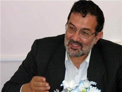 معاون وزیر سابق کشاورزی: کلانتری در حال ترویج روحیه "ما نمی‌توانیم" است