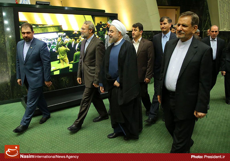 عضو کمیسیون بودجه: دولت بیش از آنچه به دنبال خروج از رکود باشد، ثباتسازی کرده است