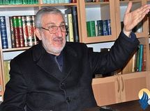 رییس بنیاد مستضعفان: زمین‌های بنیاد علوی به مردم باز می‌گردد