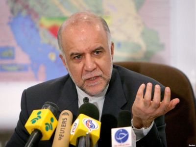 وزیر نفت: کارت سوخت حذف نمی‌شود