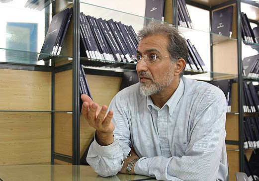 راغفر:  نباید سیاست‌های اقتصادی کشور متکی به تفاهم 1+5 شکل بگیرد