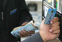 کارت هوشمند سوخت موتورسیکلت‌ها و خودروهای فرسوده ابطال شد