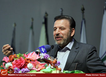 وزیر ارتباطات: افراد  در هر مسئولیتی باشند اما انتقادپذیر نباشد، از مسیر درست خارج می‌شوند