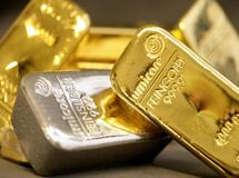 قیمت طلای جهانی روی 1180 دلار ایستاد