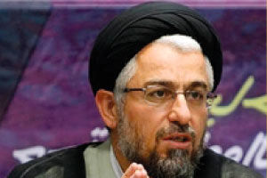 کارشناس اقتصاد اسلامی: اثری از اقتصاد اسلامی در اقدامات دولت به چشم نمیخورد