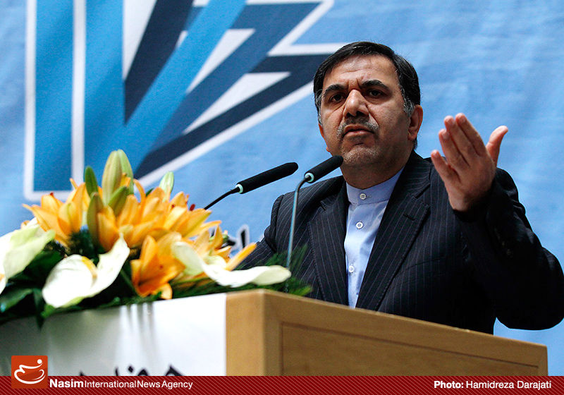 آخوندی:
مسکن مهر و هدفمندسازی یارانهها دو طرح اقتصادبرانداز بود