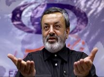 اسکندری: کلانتری باید به  خاطر 13 سال مدیریت غلط بر کشاورزی  محاکمه شود