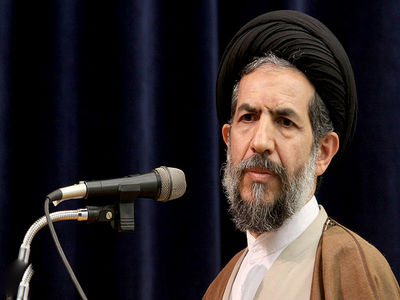 ابوترابی: دولت باید برخی تصمیمات خود را در زمینه استخدام تغییر دهد