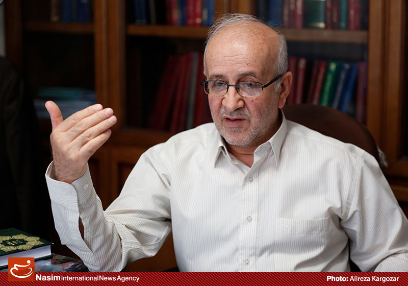 حسن سبحانی: شورای پول و اعتبار هیچ حقی برای تعیین نرخ سود سپرده ندارد