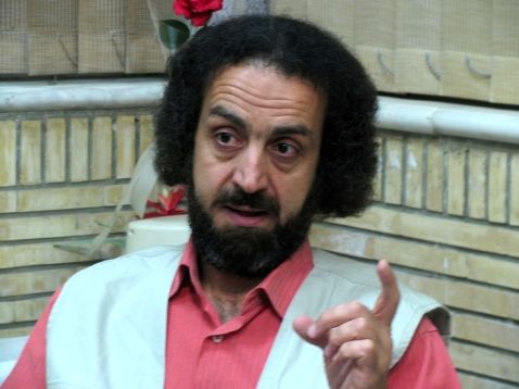 محسن رنانی: دولت فقط بسته خروج از رکود را نوشت، اما امروز هیچ حرفی از آن نمیزند
