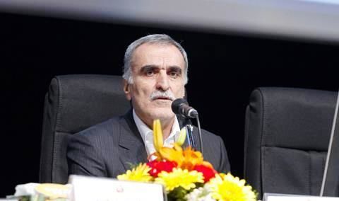 معاون  بانک سینا: بانک‌ها بخشنامه سود بانکی بانک مرکزی را دور می‌زنند