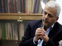 دانش جعفری: خالی شدن انبارها با افزایش تورم راهحل نیست