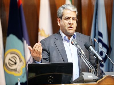 رئیس جدید سازمان امور مالیاتی: باید از سیاست زدگی در نظام مالیاتی پرهیز شود
