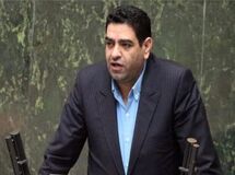 احمد بیگدلی، عضو کمیسیون اجتماعی:
هیچ رییس بانک مرکزی در تاریخ به اندازه فرزین اختیار قانونی نداشت