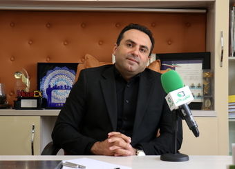 مرغ تا ۱۹۰ هزار تومان فروخته می‌شود!/رشد و تولید مثل نسل آینده در خطر است