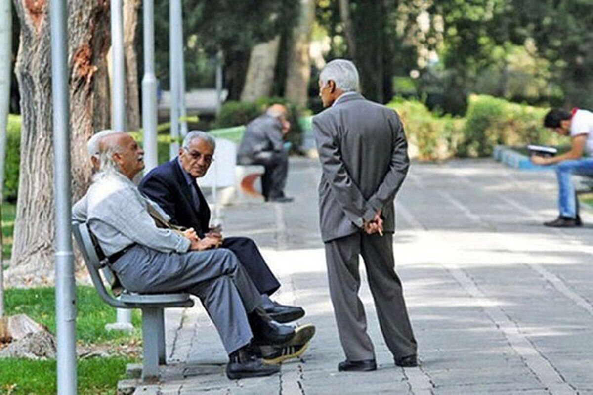 خبر خوش برای بازنشستگان/ زمان پرداخت مستمری بازنشستگان اعلام شد
