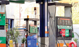 دفاع عجیب از افزایش قیمت بنزین / سفر شمال تا جنوب به قیمت یک بسته چیپس است!
