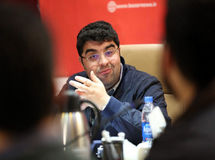 خروج مشکوک ۳۰ همت پول‌ از بانک آینده همزمان با بازی FATF وزارت اقتصاد