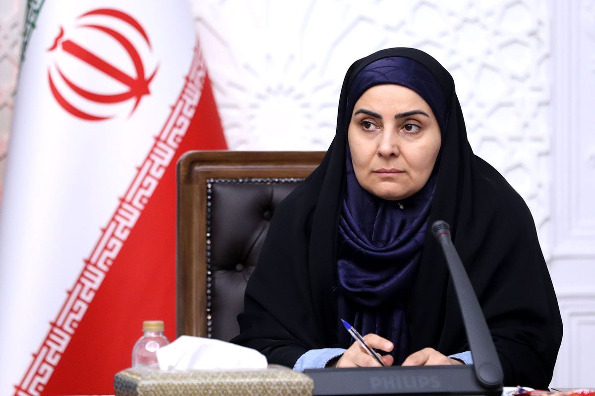 رشد ۱۴ درصدی انتقال کالاهای اساسی از گمرکات / وفور کالا در بنادر داریم