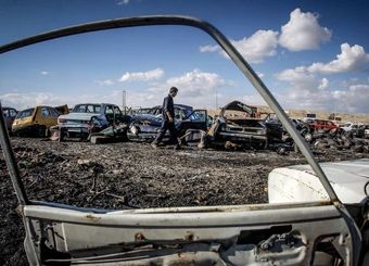 صاحبان خودروهای فرسوده سورپرایز شدند / خبر خوش 1404 برای دارندگان خودروهای اسقاطی
