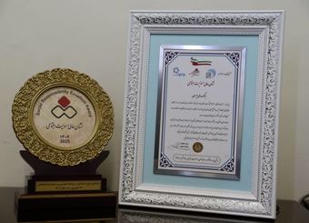 درخشش بانک ملی ایران در جشنواره روابط عمومی / دریافت نشان عالی مسئولیت اجتماعی