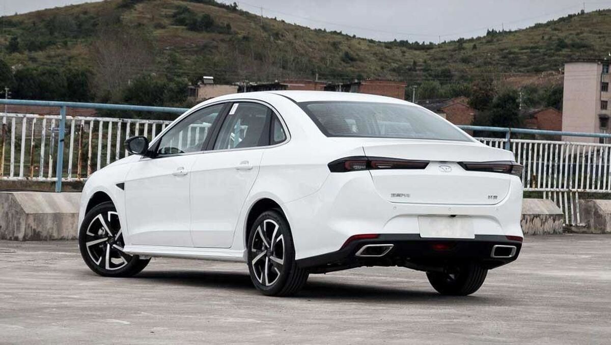 آخرین قیمت محصولات بهمن موتور ؛ امروز دوشنبه 14 مهرماه