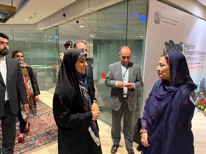 وزیر راه و شهرسازی وارد پایتخت پاکستان شد