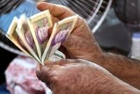 مزدبگیران رسما فقیر شدند/ مذاکرات تعیین حقوق همچنان در بن‌بست