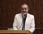 برخی از انقلابی‌ها به شعارهای اقتصادی سالانه رهبری انتقاد داشتند