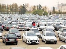 حال و روز این روزهای بازار خودرو؛ افزایش قیمت‌، کمبود عرضه و تأخیر در تحویل‌
