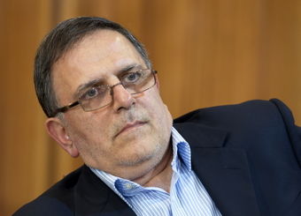 بانک‌ها بر خلاف دستورالعمل‌های بانک مرکزی به شرکت‌های زیرمجموعه تسهیلات می‌دهند