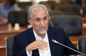 بابک زنجانی از برخی نهادها حمایت دارد که این‌گونه با مسئولین صحبت می‌کند
