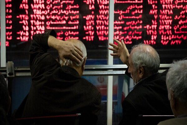 تولید ۳۲۱ هزار تنی شیر توسط دامپروران بورسی
