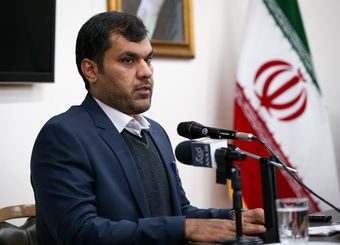 از اواخر دوره ناصری این دغدغه را داریم که کشور ما صنعتی شود یا کشاورزی؟