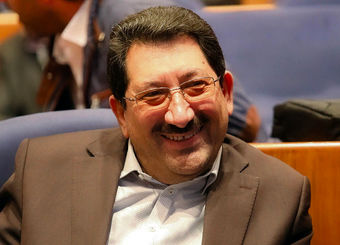 درخواست اتابک از وزرای نفت و نیرو برای کاهش محدودیت های بخش صنعت