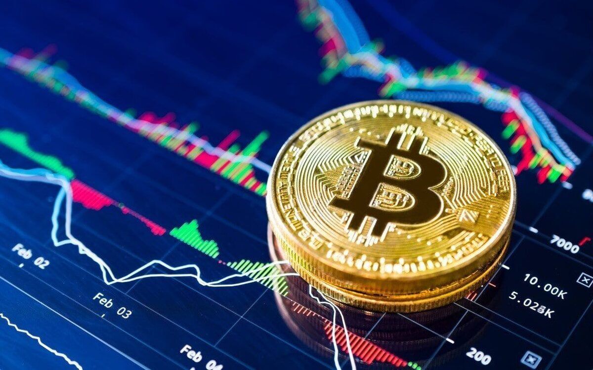 قیمت بیت کوین امروز چهارشنبه ۱۴ آبان ماه ۱۴۰۴/ نوسانات کاهشی ادامه دارد
