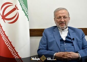 انتقال انحصار صادرات نفت از خارک به دریای عمان/آمادگی چین برای کشیدن خط لوله و انتقال نفت به خاک خود