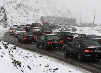 بارش برف‌وباران در ۱۵ استان/ترافیک نیمه‌سنگین درمحورهای منتهی به‌تهران
