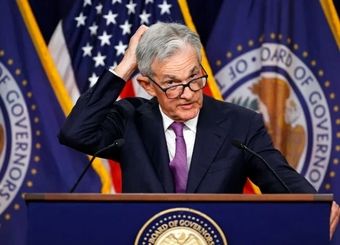 رشد اقتصادی آمریکا در دولت ترامپ نصف شد
