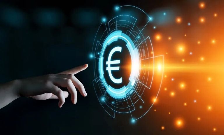 یوروی دیجیتال در راه است/ رقابت سخت استیبل کوینها