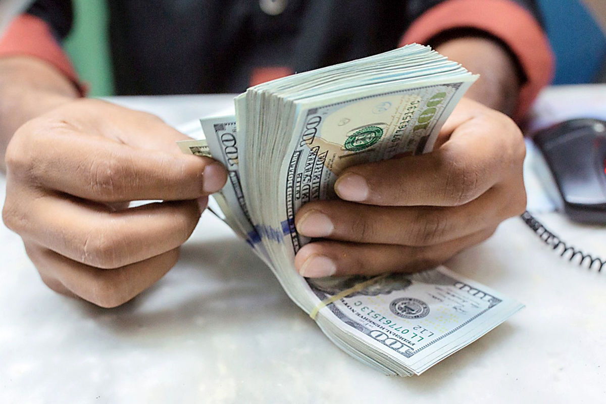 قیمت دلار امروز جمعه 30 مرداد 1405